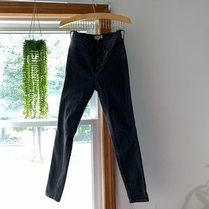 Madewell 10” High-Rise Skinny Jean